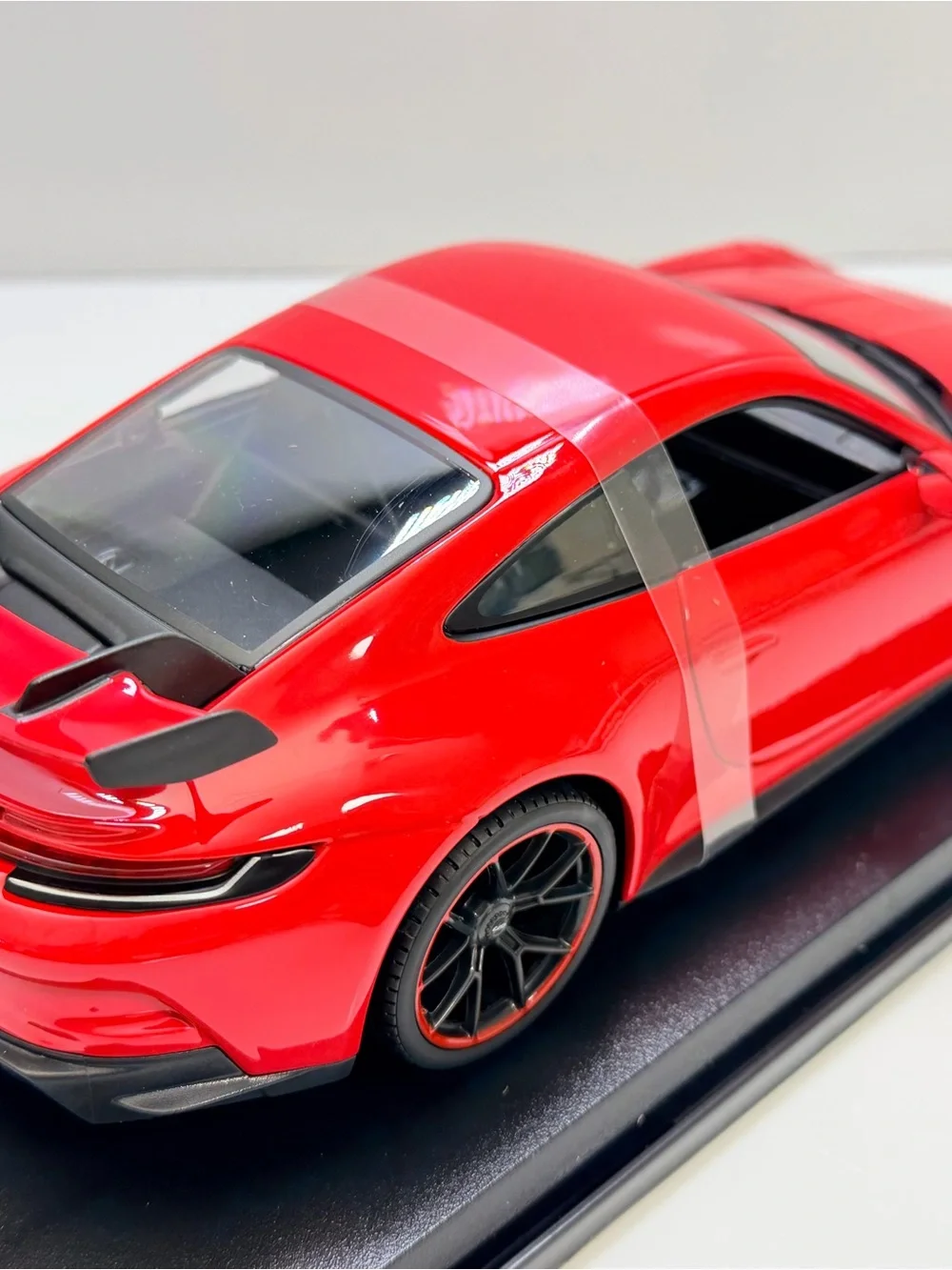 Maisto Red Porsche 911 GT3 Die-Cast Car - Special Edition